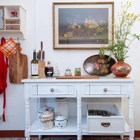 דירה On The By Solutions